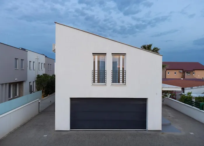 Villa Summer House Escape Vrsi