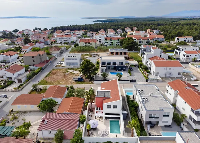 Summer House Escape Vrsi