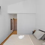 Summer House Escape