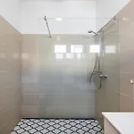 Villa Summer House Escape