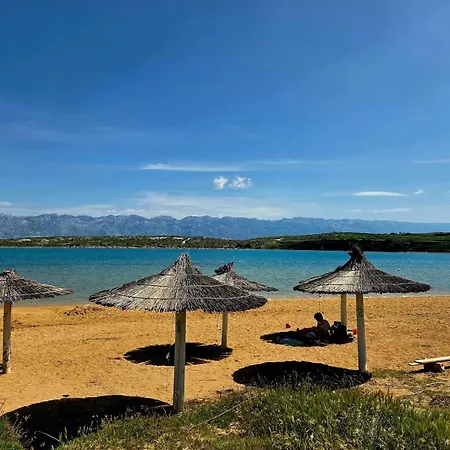 Summer House Escape Villa